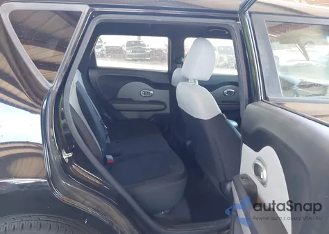 2015 Kia Soul z USA, uszkodzony, nr VIN KNDJN2A28F7120288